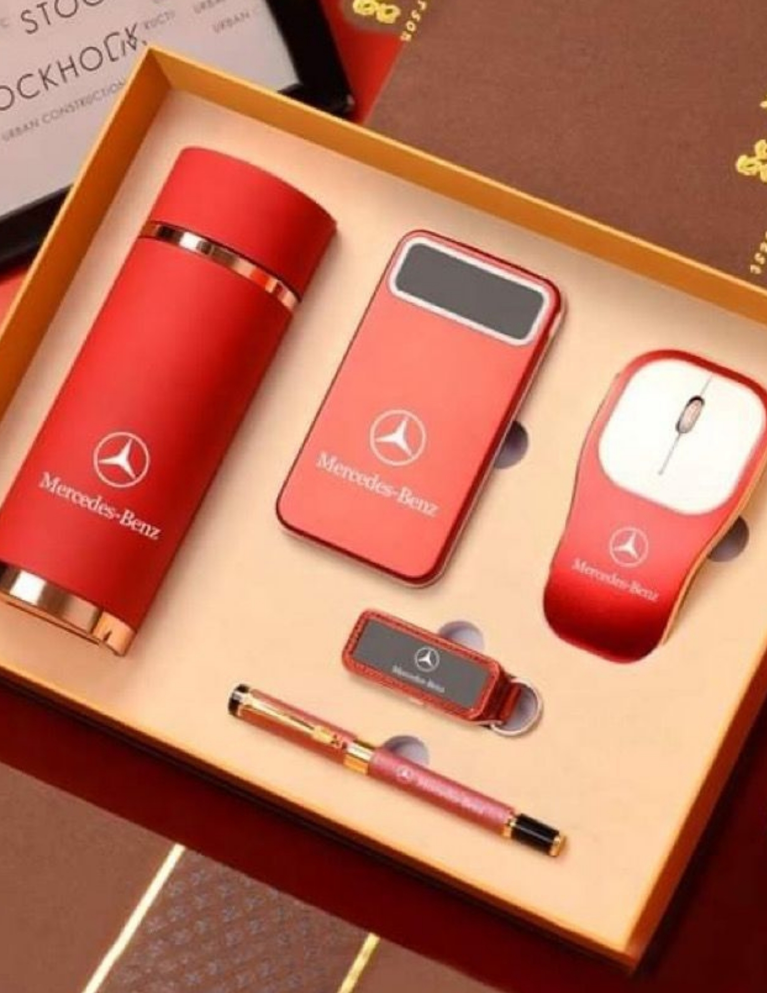 Custom Branded Gifts for Memorable Client Experiences